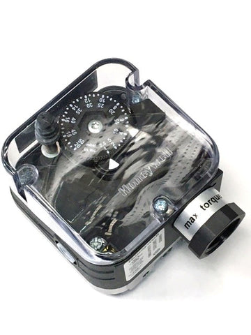 Honeywell C6097 Manual Reset Pressure Switch with 1/4" NPT Connection